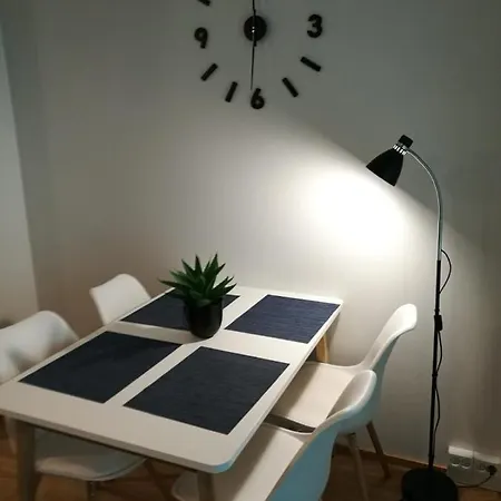 Star Homes Studio Lux 82 * Όουλου